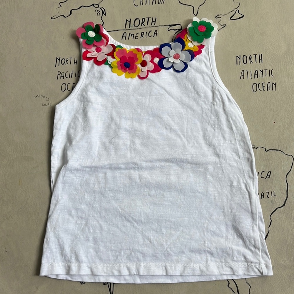 Mini Boden no sleeve shirt with flower details size 5-6 yr old
